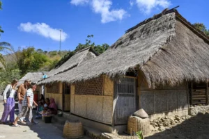 Pesona Desa Wisata Adat Sasak Ende di Lombok Tengah: Magnet Budaya yang Tak Pernah Sepi Pengunjung